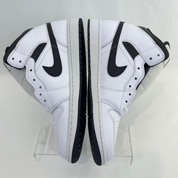Air Jordan 1 Mid | Men\'s 10 | White-Black main image 4